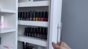 Обзор рабочего места начинающего мастера маникюра на дому