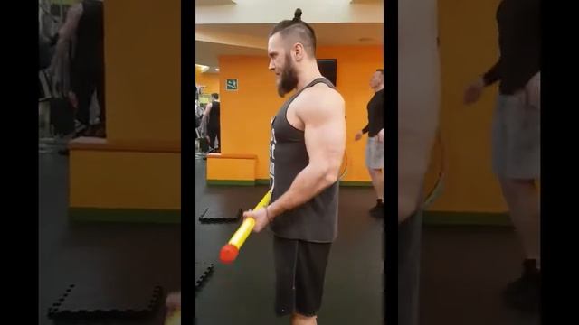 How to pump biceps.mp4