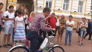 Аттракцион пьяный велосипед