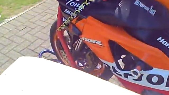 Repsol fireblade 954 RR 2002 смотреть онлайн