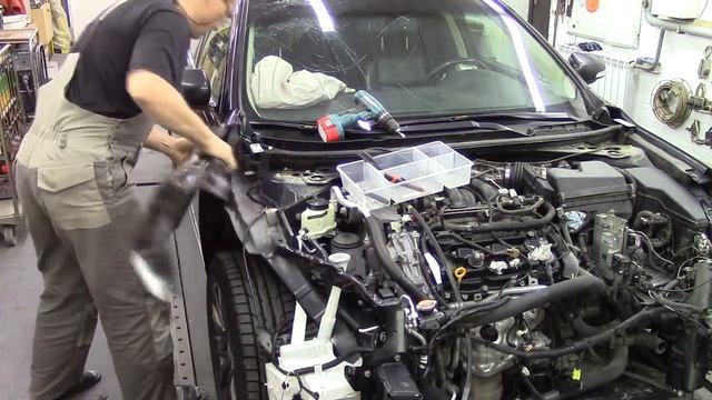 Ниссант Теана, ремонт передней части 1. Body repair after an accident. смотреть онлайн