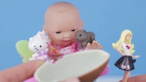 Малышка Машенька не хочет кушать для детей