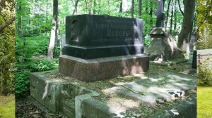 Гранит или мрамор, какой памятник выбрать?