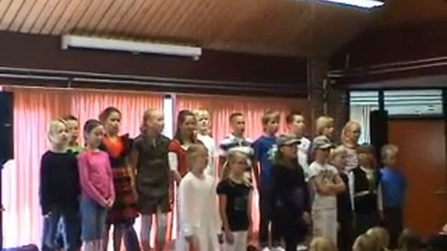 Italiaans volklied смотреть онлайн