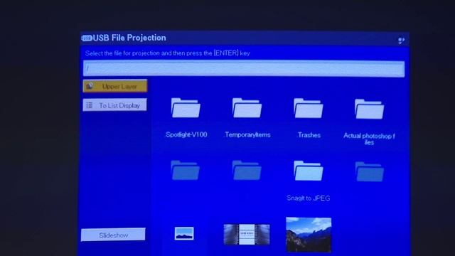 Projectors - Connecting Equipment to the Projector - USB