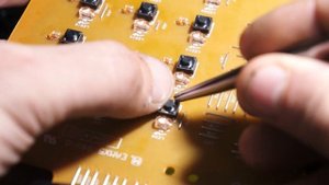 Roland xp60. Замена кнопок, как разобрать, внутренняя компоновка. Ремонты.