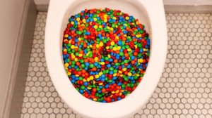 МОЖНО ЛИ СМЫТЬ 40,000 M&M's?