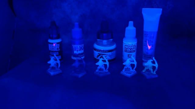 Painting fluorescent & neon miniatures for warhammer смотреть онлайн