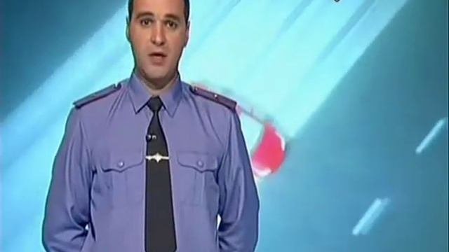 Разворот через трамвайные пути.wmv
