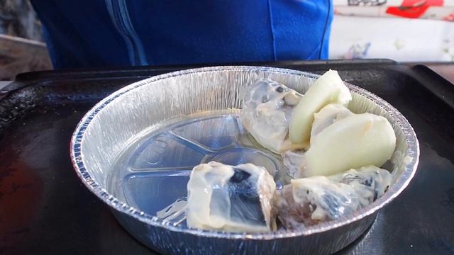 Съедается моментально ! Родные просят еще СКУМБРИЯ В ДУХОВКЕ ЗА 5 МИНУТ ! смотреть онлайн