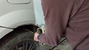 Лада Ларгус рихтовка крыла