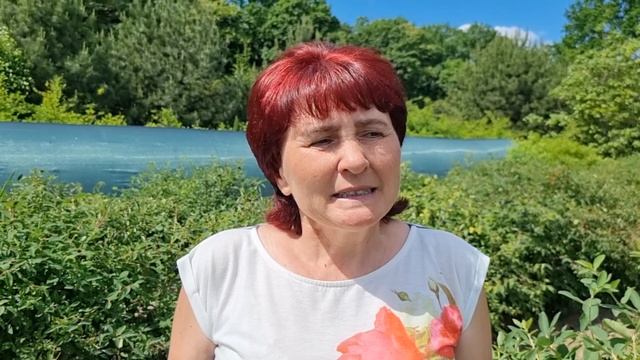 Як виростити жимолость їстівну - ранню ягоду з неймовірним смаком смотреть онлайн