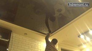 Как красить плинтуса на натяжном потолке