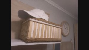 Практичная и красивая коробка для хранения вещей своими руками из доступных материалов.