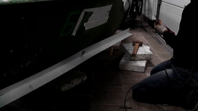 Тюнинг лодки своими руками. Тюнинг лодки МКМ. Установка брызгоотбойников.