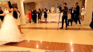 Супер Лезгинка на Свадьбе  Зажигательный танец девушки !