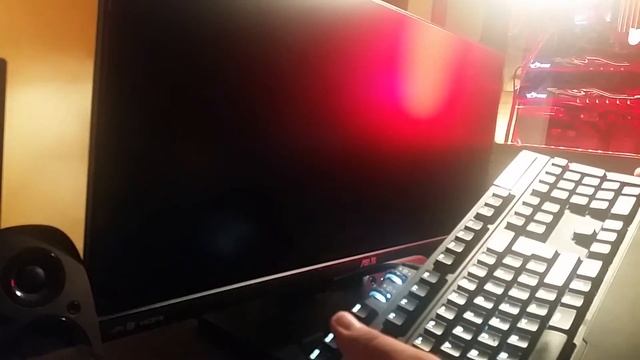 How to clean your monitor смотреть онлайн