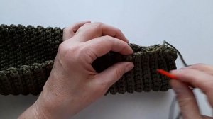 Новогодний венок крючком