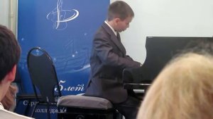 Л. Бетховен "Легкая соната". Исполняет Олейник Дмитрий, 4 класс.