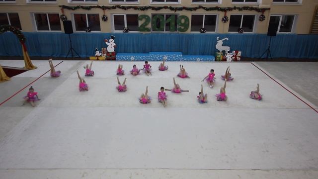 Принцесса спорта. Зимняя сказка 2019 - Минск - 16.12.2018 - ул. Героев 120 дивизии 1 - 19:00 - 1 смотреть онлайн