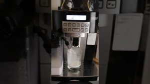 Приготовление Капуччино. Delonghi ecam 22.360
