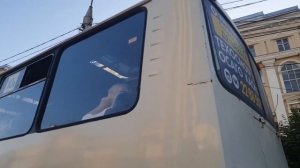 Валим по городу на Восьмерке - кошмарим автобусы, реакция людей на громкую музыку!