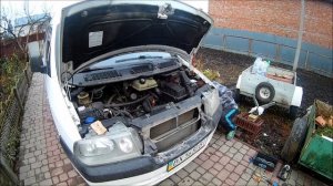 Заміна лампи ближнього/дальнього світла. Фіат Скудо 2004.