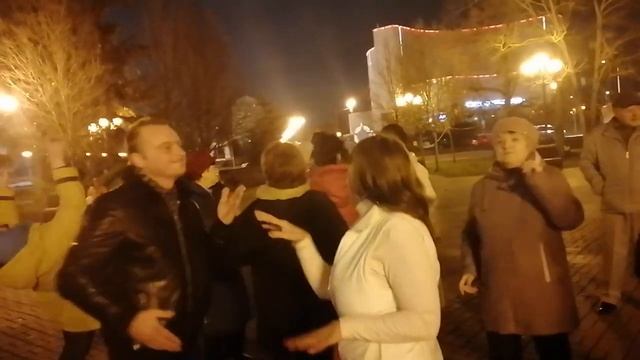 Чего нельзя, того нельзя. Дискотека.