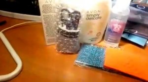 Заказ 13/2017 Avon(Джемпер,пижама,спрей,набор для маникюра,кошелек Деми,визитница)