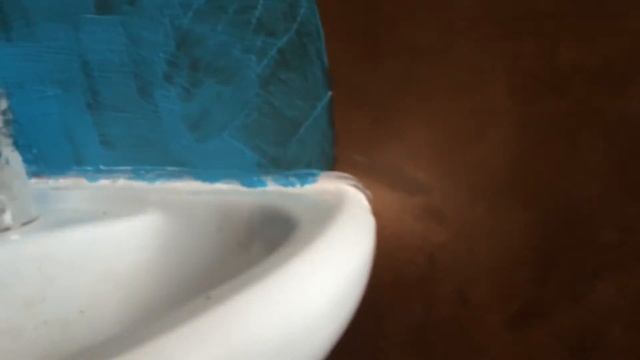 Укладка плитки на краску. Эффективный и удобный способ. смотреть онлайн