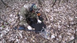 Копаем в старом парке. Детский клад. Стопочка на посошок.