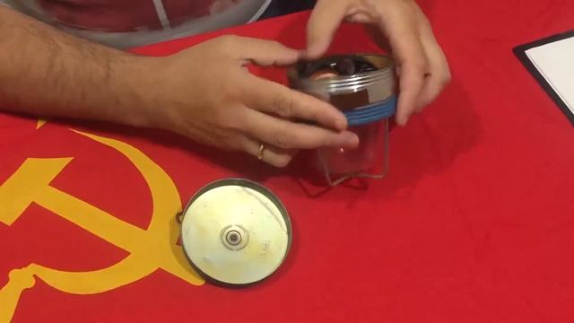 Советский кемпинговый фонарь для походов и природы. Оказывается в СССР были кемпинговые фонари.