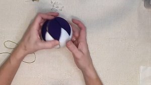 Как сделать новогодние шары на елку своими руками. Елочные игрушки из пенопластового шара
