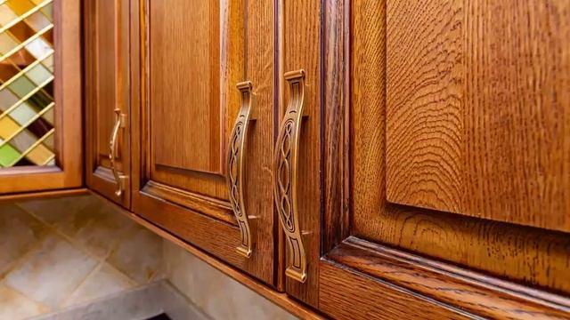 Кухня из дуба от фабрики мебели "Молчанов". смотреть онлайн