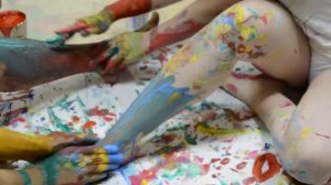 Рисование телом • Аркадий и Мария