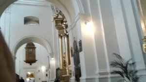 Костёл Святого Креста в Варшаве