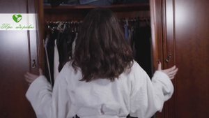 Протёр соседке в шкафу этим раствором! Быстрое избавление от запаха и моли в шкафу