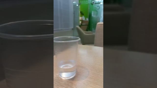 Сравнение коралловой воды Коралмайн компании Коралклуб и воды  Кор-ал компании Аврора.