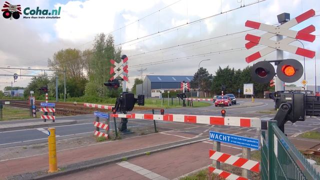 Spoorwegovergang Vlissingen ?4K?  Dutch Railroad crossing