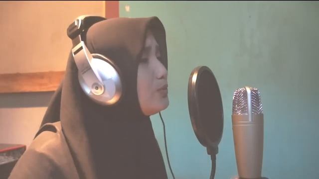 Tum Hi Ho - Arijit Singh - Nuraeni (Cover) смотреть онлайн