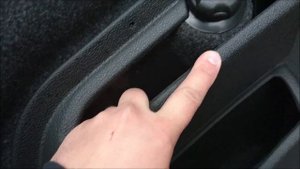 Нива Шевроле,карман пятой двери