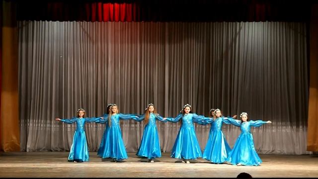 Вальс нежный Махаон смотреть онлайн