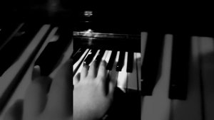 Как играть на пианино музыку из фильма Шерлок Холмс и Доктор Ватсон