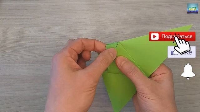 Как сделать прыгающую лягушку из бумаги? Простое ОРИГАМИ лягушка. DIY смотреть онлайн