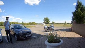 Можно ли на питбайке ездить по дорогам общего пользования. Прицепился с вопросом к инспектору ДПС