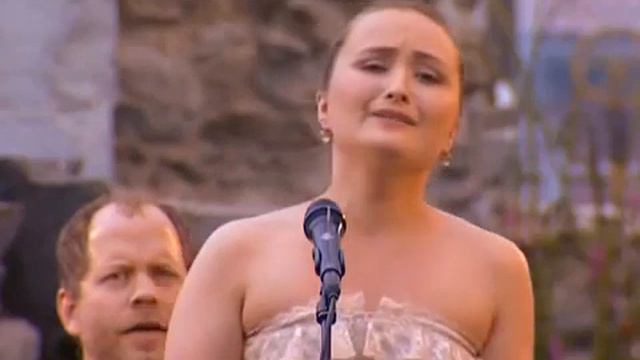 Г.Ф.Гендель. Ария Альмирены "Lascia ch’io pianga" из оперы «Ринальдо». Сопрано - Юлия Лежнева. смотреть онлайн