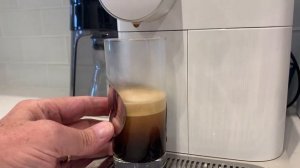 Review Nespresso Gran Lattissima Espresso Machine by DeLonghi EN650W