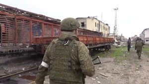 ?ГУМ ФРОНТ РОМАН РАЗУМ-СЕПАР? ПОПАСНАЯ?.mp4