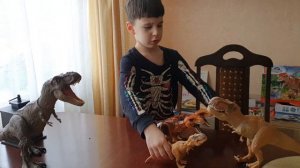 Динозавры из мира юрского периода, тиранозавр Рекс, мама и ребёнок тиранозавры Mattel