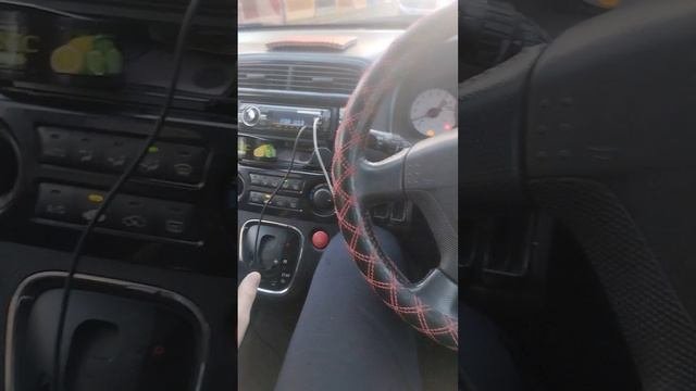 хруст скреженния Хонда стрим